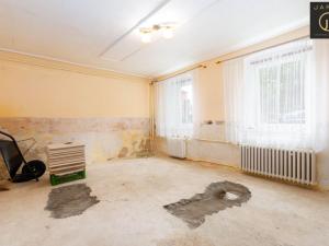 Prodej bytu 2+1, Krnov - Pod Cvilínem, 9. května, 65 m2