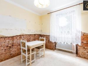 Prodej bytu 2+1, Krnov - Pod Cvilínem, 9. května, 65 m2