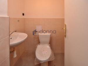 Pronájem obchodního prostoru, Praha, Rybalkova, 105 m2
