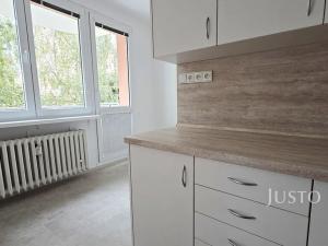 Pronájem bytu 2+1, Písek, Na Stínadlech, 64 m2