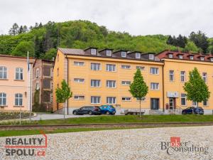 Pronájem bytu 2+kk, Žacléř, Rýchorské náměstí, 53 m2