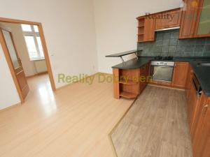 Pronájem bytu 2+kk, Opava, Skřivánčí, 55 m2