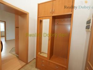 Pronájem bytu 2+kk, Opava, Skřivánčí, 55 m2