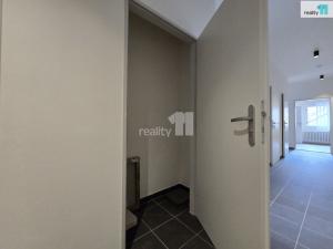Pronájem bytu 2+kk, Praha - Bubeneč, Korunovační, 55 m2