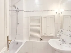 Pronájem bytu 3+1, Praha - Nové Město, Dřevná, 102 m2