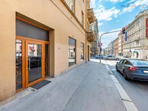 Pronájem obchodního prostoru, Praha - Nové Město, Legerova, 124 m2