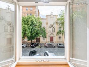 Pronájem bytu 2+1, Praha - Karlín, Vítkova, 68 m2