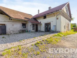 Prodej zemědělské usedlosti, Golčův Jeníkov - Stupárovice, Stupárovice, 100 m2