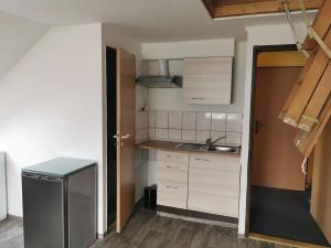 Pronájem bytu 2+kk, Praha - Radotín, Výpadová, 35 m2