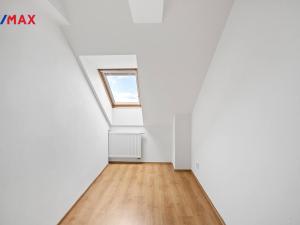 Prodej bytu 2+kk, Opatovice nad Labem, Neplachova, 100 m2