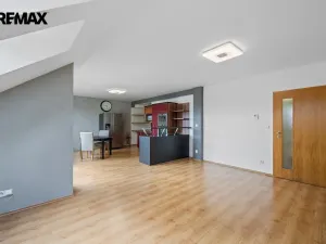 Prodej bytu 3+kk, Opatovice nad Labem, Neplachova, 100 m2