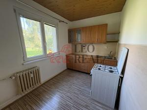 Prodej bytu 2+1, Karviná - Mizerov, tř. Těreškovové, 56 m2