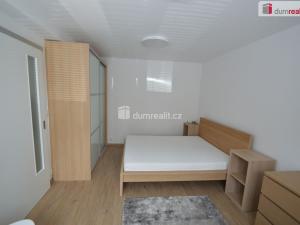 Pronájem bytu 1+1, Praha - Motol, Podhorská, 35 m2