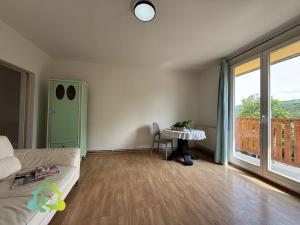 Pronájem bytu 3+1, Praha - Motol, Zahradníčkova, 66 m2