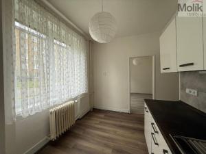 Pronájem bytu 3+1, Litvínov - Horní Litvínov, Valdštejnská, 65 m2