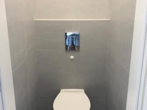 Pronájem bytu 2+kk, Praha - Vršovice, Omská, 55 m2
