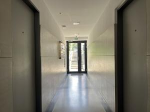 Pronájem bytu 2+kk, Praha - Vršovice, Omská, 55 m2