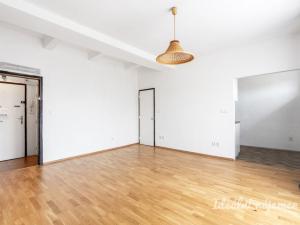 Pronájem bytu 2+kk, Praha - Břevnov, Nad Kajetánkou, 46 m2