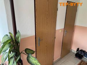 Prodej bytu 4+1, Teplice, Rohová, 90 m2
