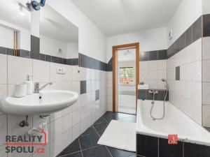 Prodej bytu 2+1, Třebechovice pod Orebem, Masarykovo náměstí, 99 m2