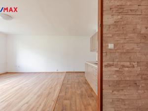 Prodej bytu 2+kk, Meziboří, Okružní, 45 m2