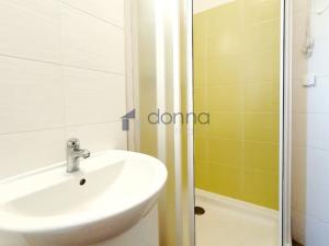 Pronájem bytu 1+kk, Praha, Vysočanské náměstí, 32 m2