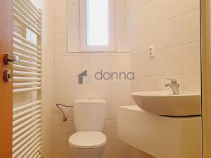 Pronájem bytu 1+kk, Praha, Vysočanské náměstí, 32 m2