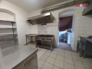 Pronájem restaurace, Seč, nám. Prof. Č. Strouhala, 240 m2