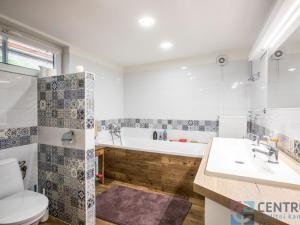 Prodej rodinného domu, Janov nad Nisou - Hraničná, 250 m2