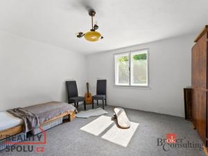 Prodej rodinného domu, Litíč - Nouzov, 400 m2