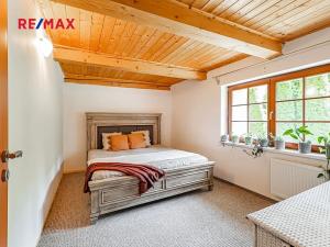 Prodej rodinného domu, Zbiroh, 180 m2
