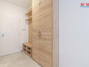 Pronájem bytu 1+1, Karlovy Vary - Drahovice, Úvalská, 35 m2