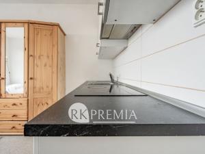 Prodej bytu 1+kk, Teplice - Řetenice, Bratislavská, 20 m2