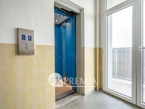 Prodej bytu 1+kk, Teplice - Řetenice, Bratislavská, 20 m2