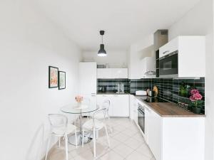 Prodej bytu 2+kk, Praha - Žižkov, Olšanská, 80 m2