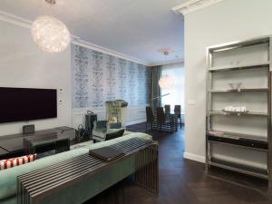 Prodej atypického bytu, Karlovy Vary, Vřídelní, 94 m2