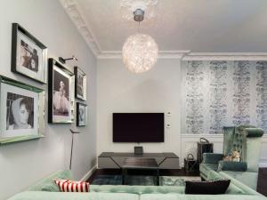 Prodej atypického bytu, Karlovy Vary, Vřídelní, 94 m2