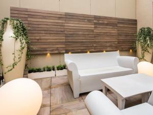 Prodej atypického bytu, Karlovy Vary, Vřídelní, 94 m2
