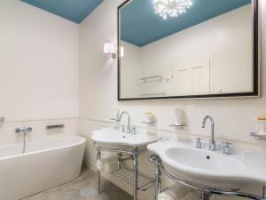 Prodej atypického bytu, Karlovy Vary, Vřídelní, 94 m2