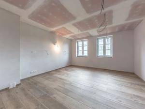 Prodej rodinného domu, Kratušín, 420 m2
