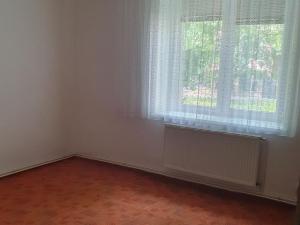 Pronájem bytu 2+1, Ostrava - Hulváky, Železárenská, 65 m2
