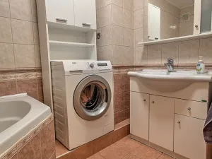 Pronájem bytu 3+1, Praha - Břevnov, Sartoriova, 129 m2