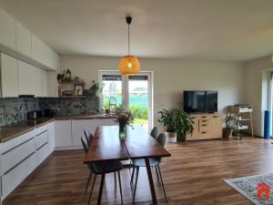 Pronájem rodinného domu, Buštěhrad, U Kapličky, 102 m2