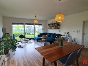 Pronájem rodinného domu, Buštěhrad, U Kapličky, 102 m2