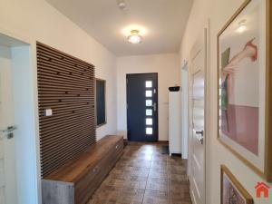 Pronájem rodinného domu, Buštěhrad, U Kapličky, 102 m2