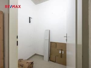 Pronájem bytu 1+kk, Plzeň, Štefánikova, 30 m2