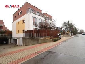 Pronájem bytu 2+kk, Praha - Slivenec, K Cikánce, 65 m2