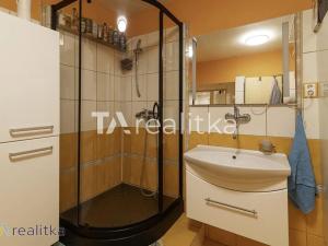 Prodej rodinného domu, Valašské Meziříčí, U Vodojemu, 239 m2