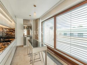 Pronájem bytu 4+1, Praha - Smíchov, Mozartova, 100 m2