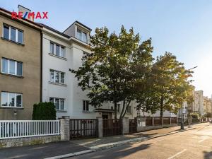 Pronájem bytu 2+kk, Praha - Dejvice, Velvarská, 53 m2